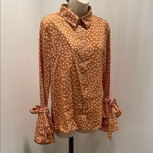 NEW with tags! Beautiful Floral Blouse with Ruffle Tie Sleeves